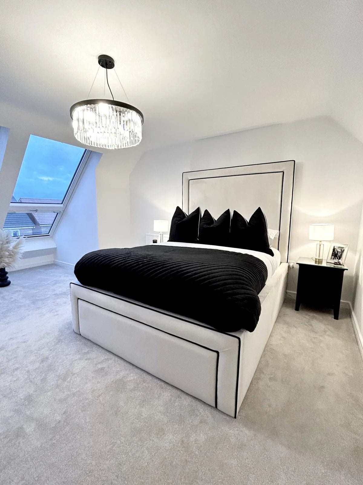 Victoria Luxury Bed with Contrast Piping